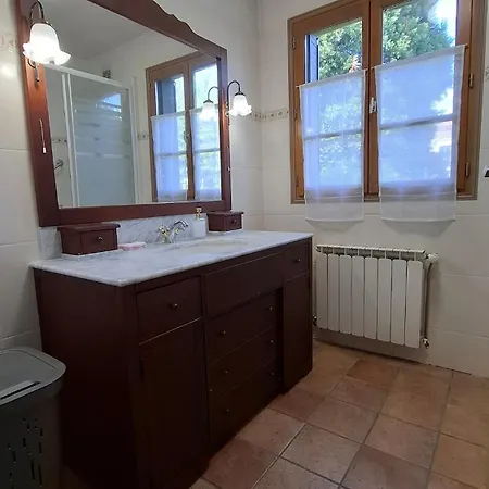 بيت للعطل Les 2 Chenes Saint-Sauveur-sur-Ecole
